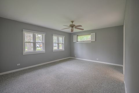 Tiny photo for 5536 Howard Avenue, La Grange Highlands, IL 60525 (MLS # 12623275)