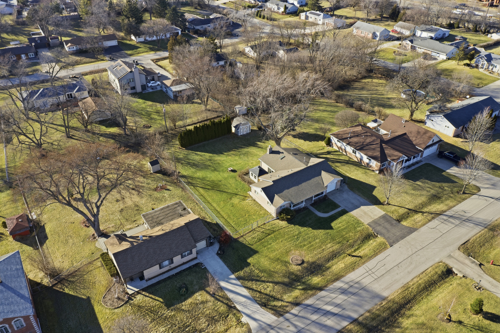 1120 N Bluebonnet Lane