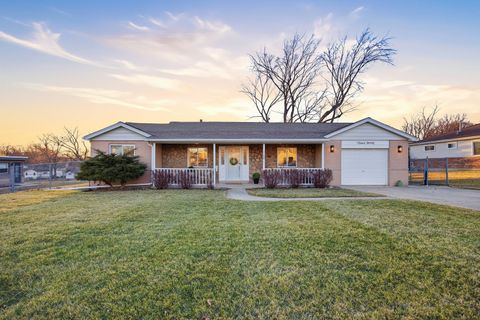 1120 N Bluebonnet Lane Hoffman Estates IL 60169