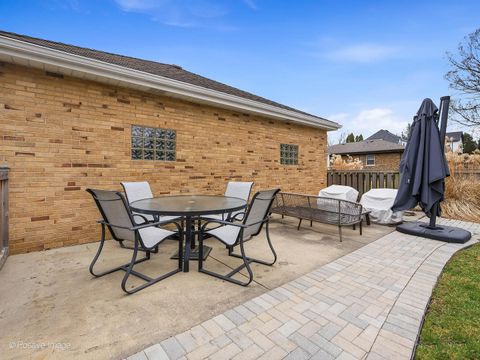 Tiny photo for 4200 Gilbert Avenue, Western Springs, IL 60558 (MLS # 12586926)