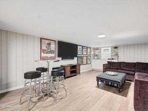 Tiny photo for 4200 Gilbert Avenue, Western Springs, IL 60558 (MLS # 12586926)