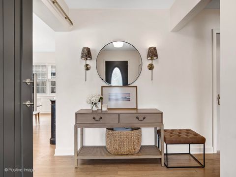 Tiny photo for 4200 Gilbert Avenue, Western Springs, IL 60558 (MLS # 12586926)