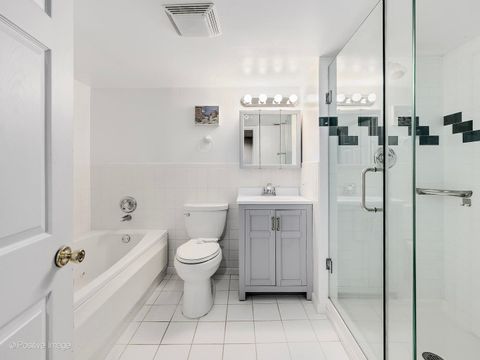 Tiny photo for 4200 Gilbert Avenue, Western Springs, IL 60558 (MLS # 12586926)