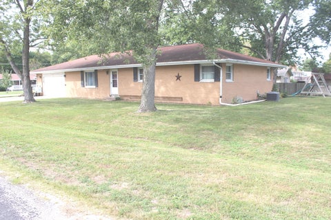 Tiny photo for 3 Wacker Drive, Altamont, IL 62411 (MLS # 12770703)