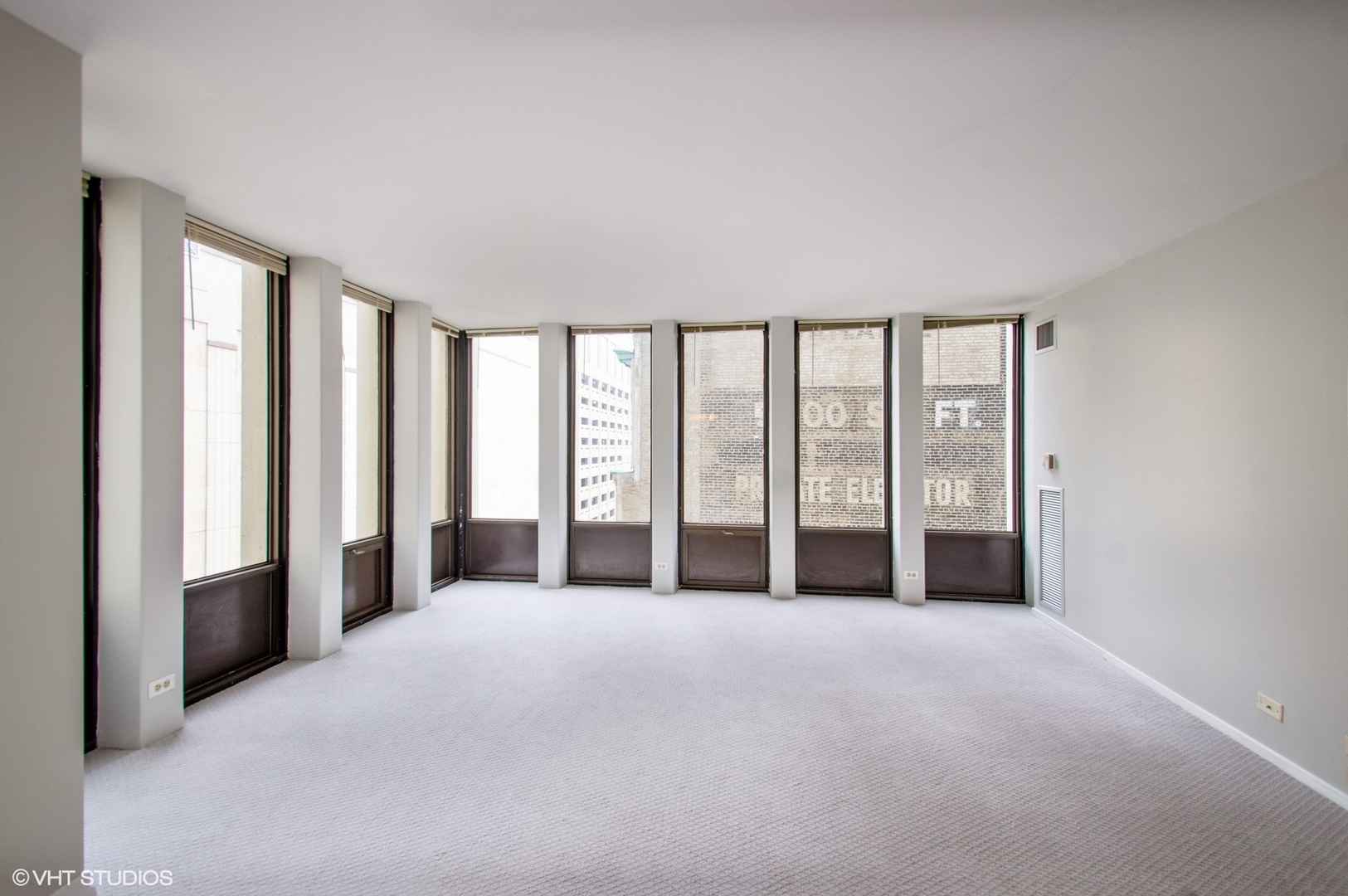 100 E Walton Place 12F