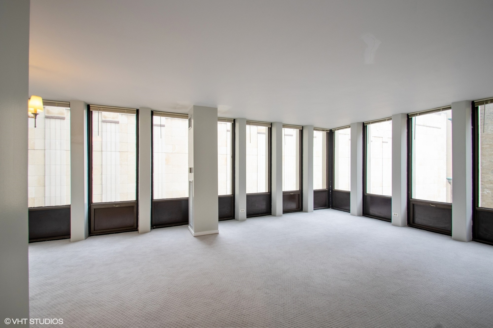 100 E Walton Place 12F