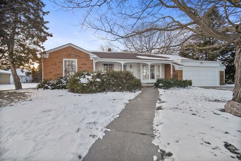 Tiny photo for 602 Northview Drive, Fairbury, IL 61739 (MLS # 12555405)