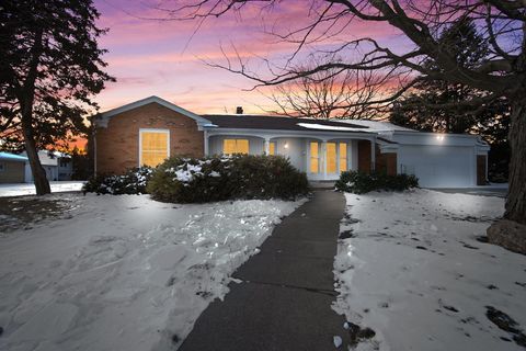 Photo of 602 Northview Drive, Fairbury, IL 61739 (MLS # 12555405)