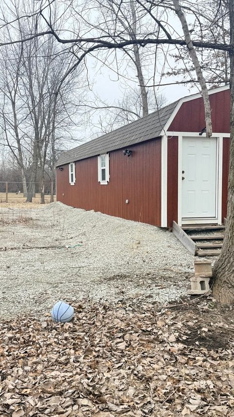 Tiny photo for 3649 S 15000e Road, Pembroke Twp, IL 60958 (MLS # 12584021)