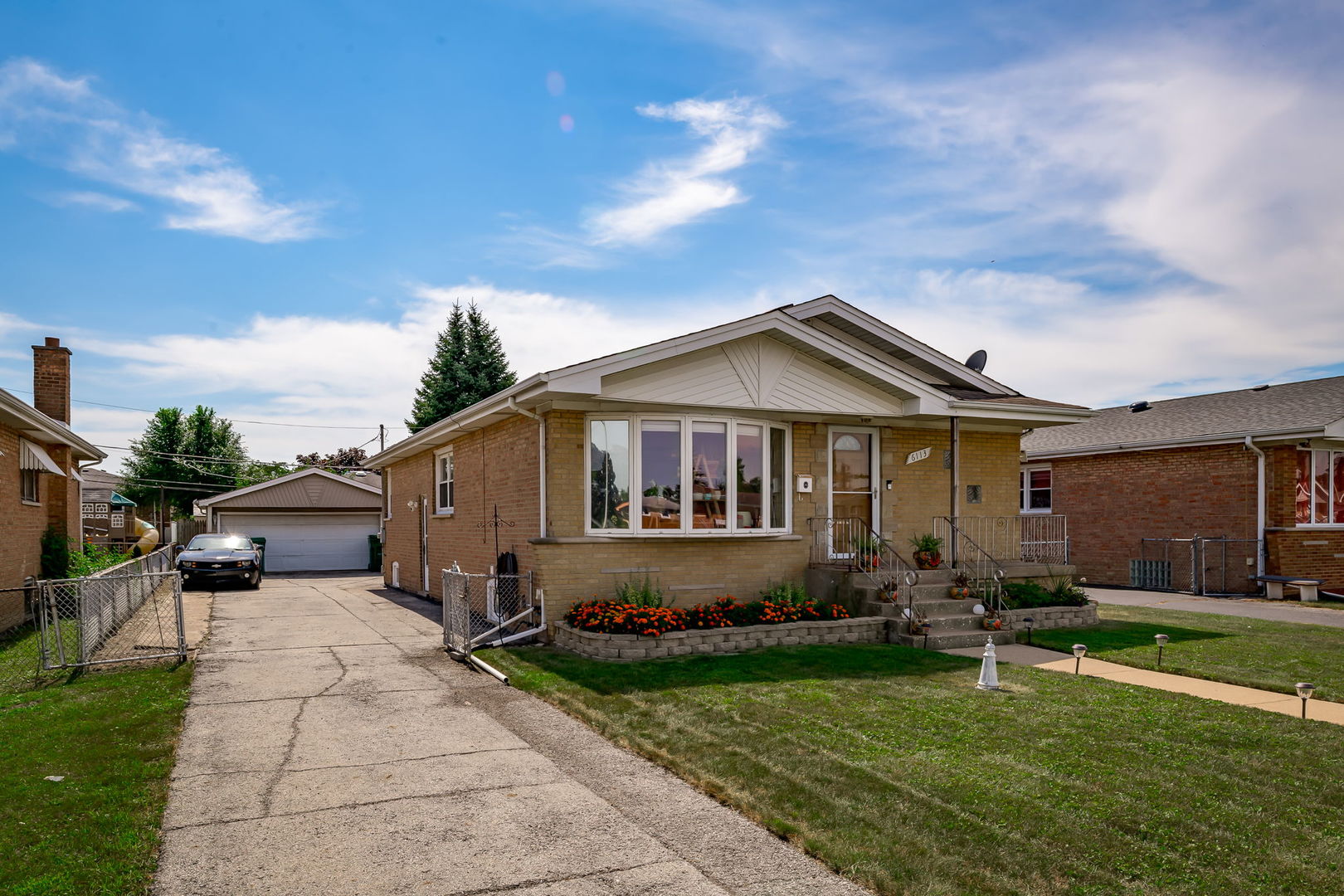 6113 W 80th Place