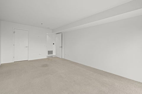 Tiny photo for 382 Kelburn Road #321, Deerfield, IL 60015 (MLS # 12740538)