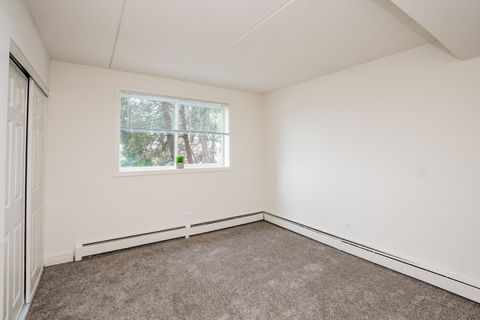 Tiny photo for 7117 W 93rd Street #105, Oak Lawn, IL 60453 (MLS # 12652973)