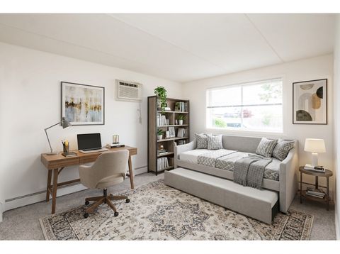 Tiny photo for 7117 W 93rd Street #105, Oak Lawn, IL 60453 (MLS # 12652973)