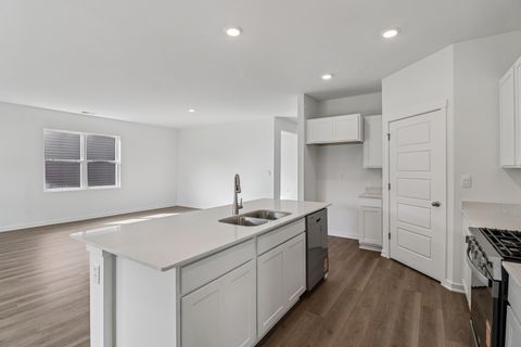 Tiny photo for 6294 redwood Trail, Wonder Lake, IL 60097 (MLS # 12549254)