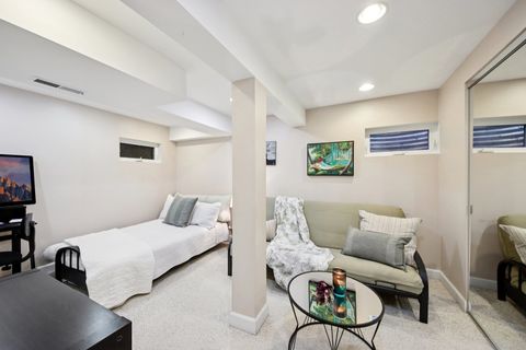 Tiny photo for 144 N Fiore Parkway, Vernon Hills, IL 60061 (MLS # 12613876)