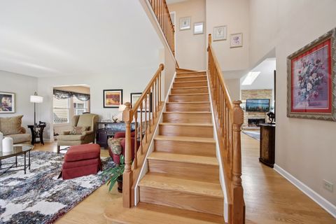 Tiny photo for 144 N Fiore Parkway, Vernon Hills, IL 60061 (MLS # 12613876)