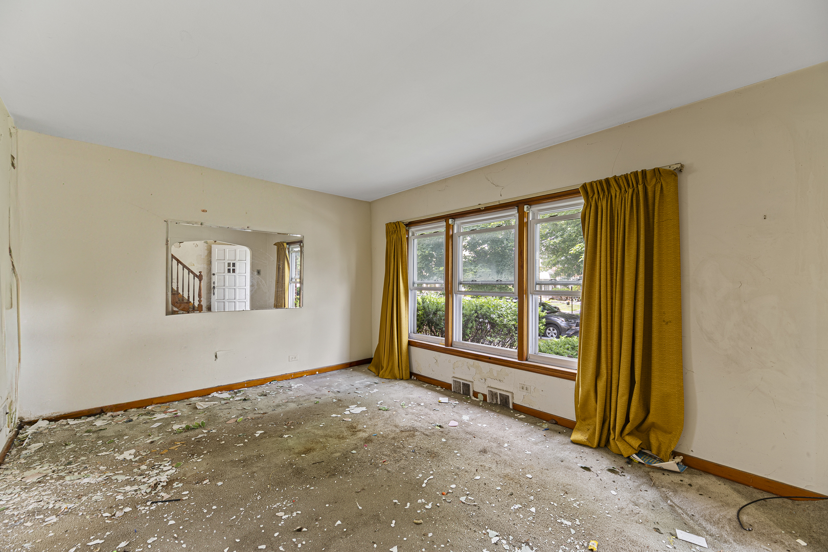 3713 S 57th Court