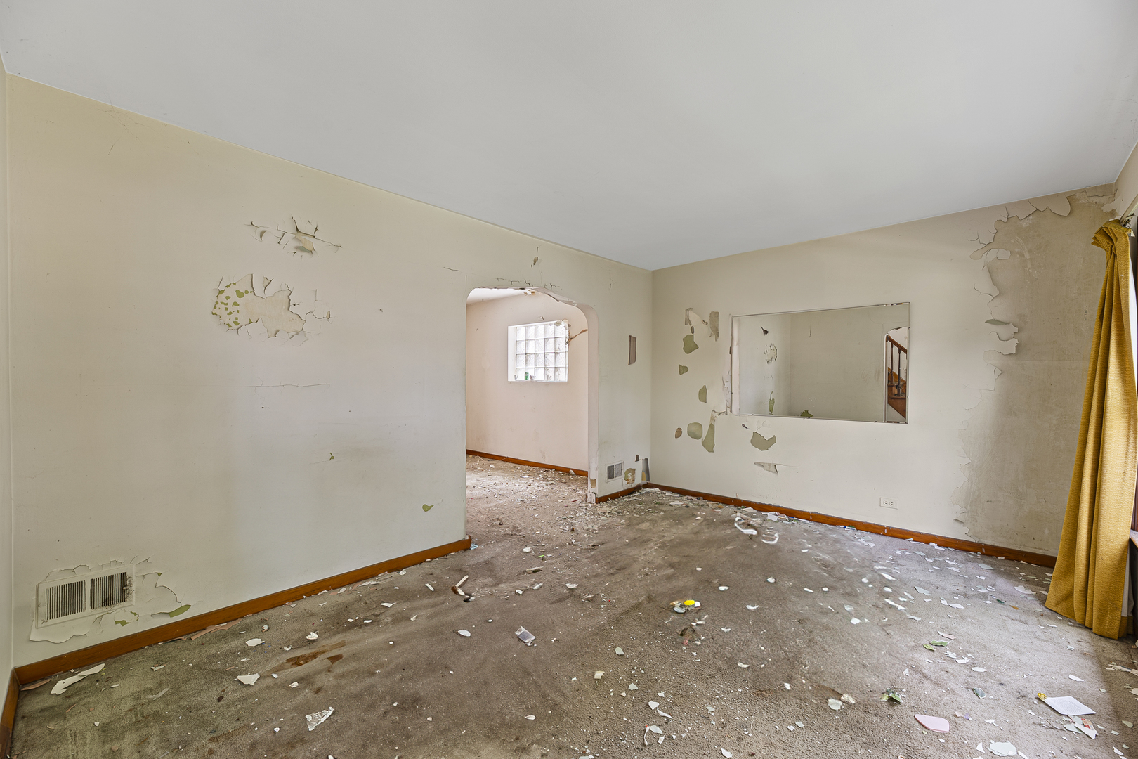 3713 S 57th Court