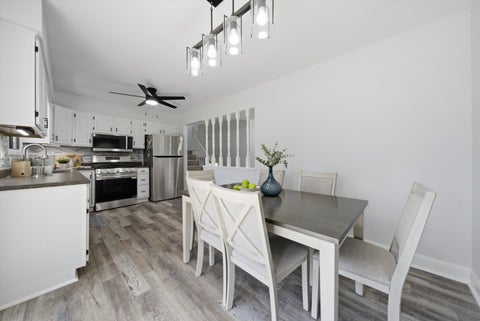 Tiny photo for 127 Barrett Lane, Schaumburg, IL 60193 (MLS # 12747005)