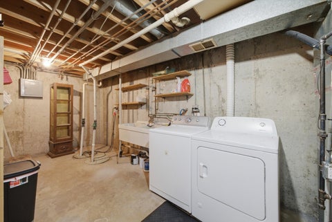 Tiny photo for 127 Barrett Lane, Schaumburg, IL 60193 (MLS # 12747005)