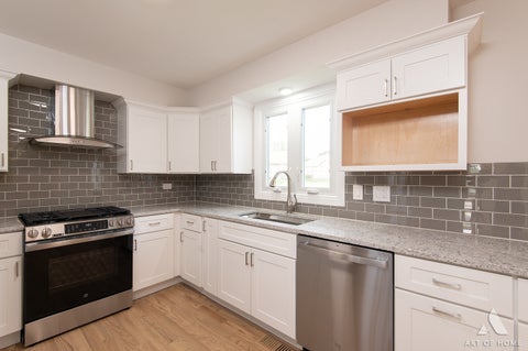 Tiny photo for 11734 Ballinary Court, Orland Park, IL 60467 (MLS # 12763263)