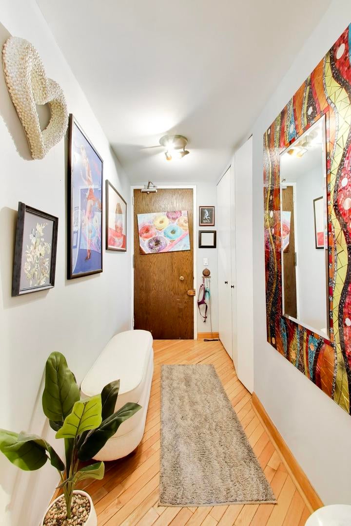 5901 N Sheridan Road 16C
