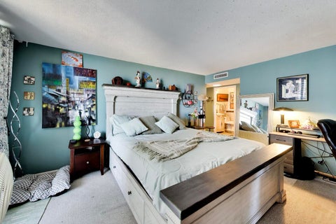 Tiny photo for 5901 N Sheridan Road #16C, Chicago, IL 60660 (MLS # 12725252)