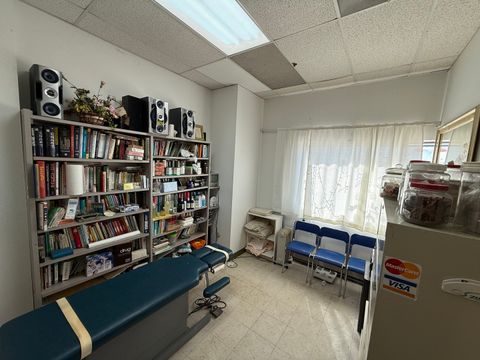 665 Pasquinelli Drive B201 Westmont IL 60559