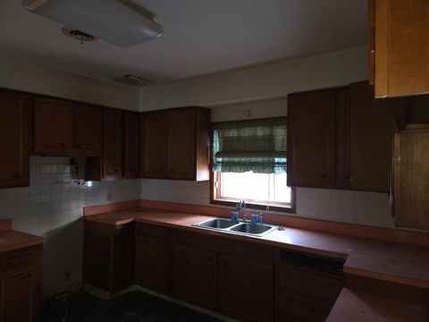 Tiny photo for 2219 Market Street, Blue Island, IL 60406 (MLS # 12558116)