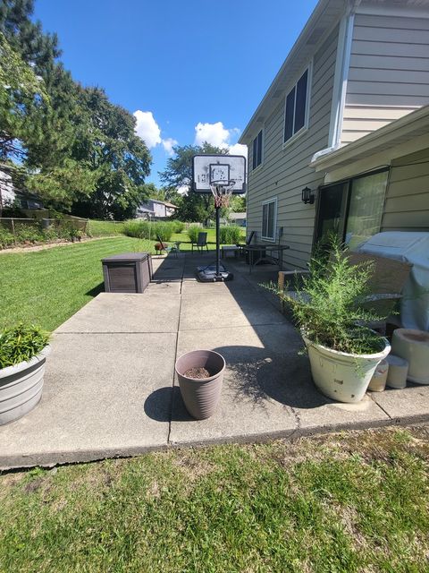 Tiny photo for 640 Stafford Drive, Roselle, IL 60172 (MLS # 12454277)