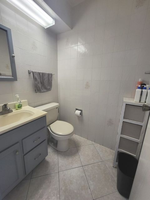 Tiny photo for 640 Stafford Drive, Roselle, IL 60172 (MLS # 12454277)