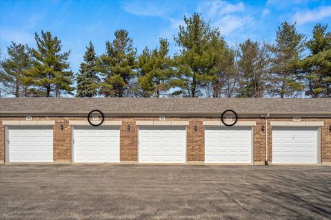 Tiny photo for 620 Pineridge Drive N #620, Oswego, IL 60543 (MLS # 12579536)