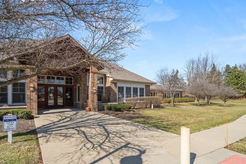 Tiny photo for 620 Pineridge Drive N #620, Oswego, IL 60543 (MLS # 12579536)