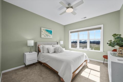 Tiny photo for 620 Pineridge Drive N #620, Oswego, IL 60543 (MLS # 12579536)