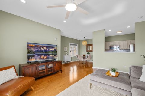 Tiny photo for 620 Pineridge Drive N #620, Oswego, IL 60543 (MLS # 12579536)