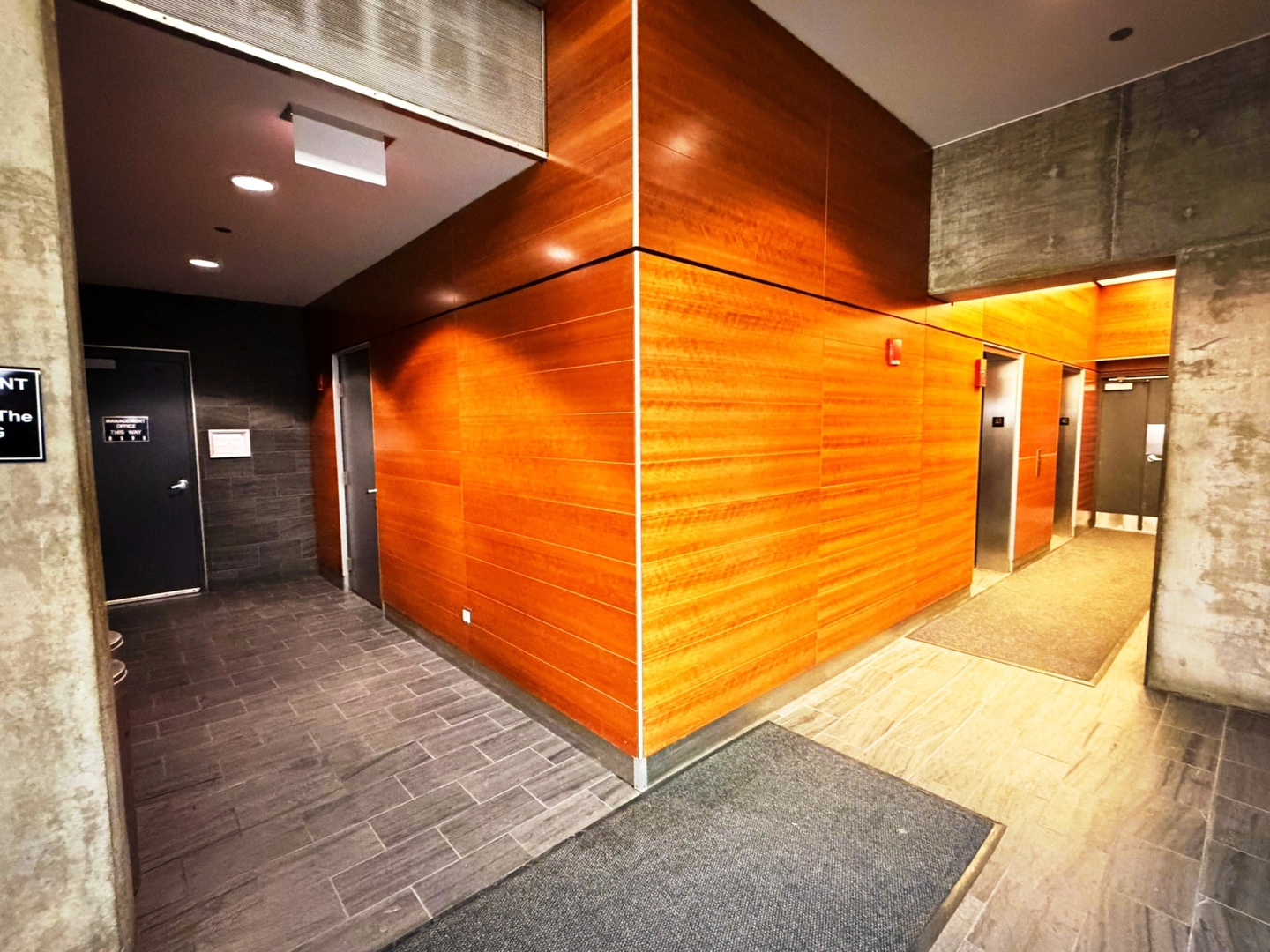 1720 S Michigan Avenue 2616