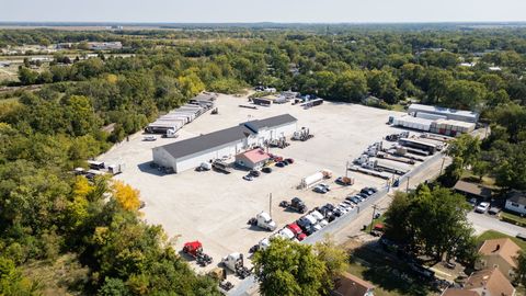 1781 E Risser Street Kankakee IL 60901