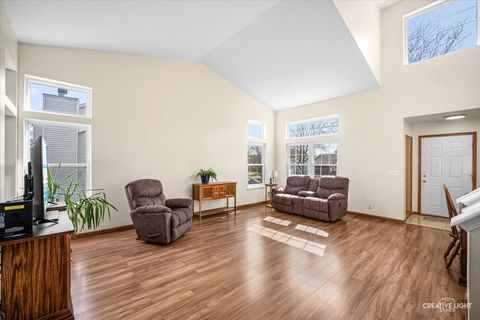 Tiny photo for 1438 Westbury Circle, North Aurora, IL 60542 (MLS # 12497208)