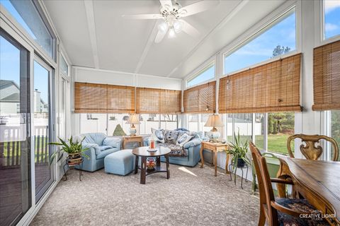 Tiny photo for 1438 Westbury Circle, North Aurora, IL 60542 (MLS # 12497208)