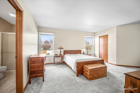 Tiny photo for 1438 Westbury Circle, North Aurora, IL 60542 (MLS # 12497208)