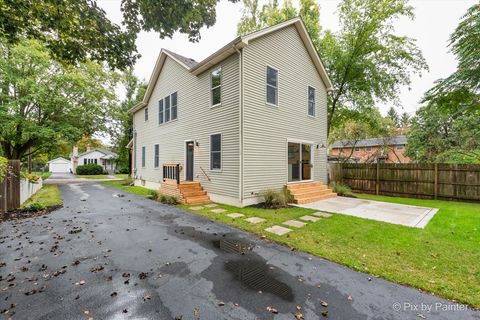 Tiny photo for 518 Illinois Street, Geneva, IL 60134 (MLS # 12490599)
