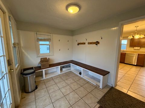 Tiny photo for 901 E High Street, Farmer City, IL 61842 (MLS # 12573091)