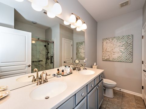 Tiny photo for 3263 Eastbank Circle, Mundelein, IL 60060 (MLS # 12480369)