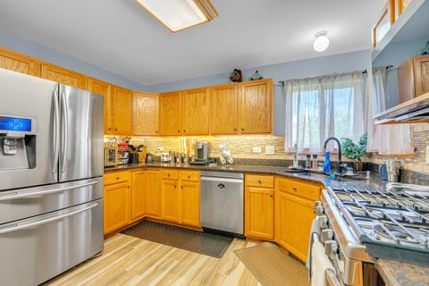Tiny photo for 9712 Bennington Drive, Huntley, IL 60142 (MLS # 12642469)