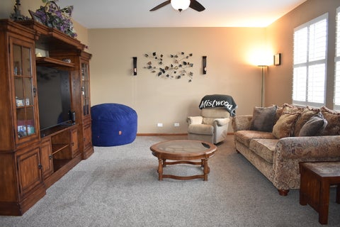 Tiny photo for 908 Angelica Circle, Joliet, IL 60431 (MLS # 12643366)
