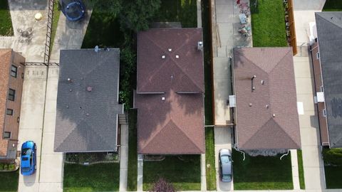 Tiny photo for 12919 S Escanaba Avenue, Chicago, IL 60633 (MLS # 12548405)