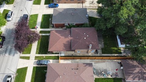 Tiny photo for 12919 S Escanaba Avenue, Chicago, IL 60633 (MLS # 12548405)