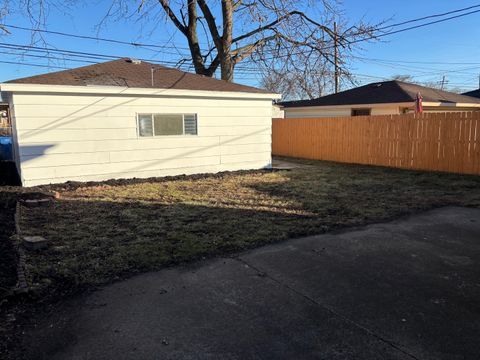 Tiny photo for 12919 S Escanaba Avenue, Chicago, IL 60633 (MLS # 12548405)