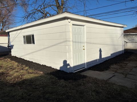 Tiny photo for 12919 S Escanaba Avenue, Chicago, IL 60633 (MLS # 12548405)