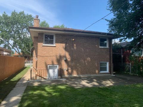 Tiny photo for 12919 S Escanaba Avenue, Chicago, IL 60633 (MLS # 12548405)